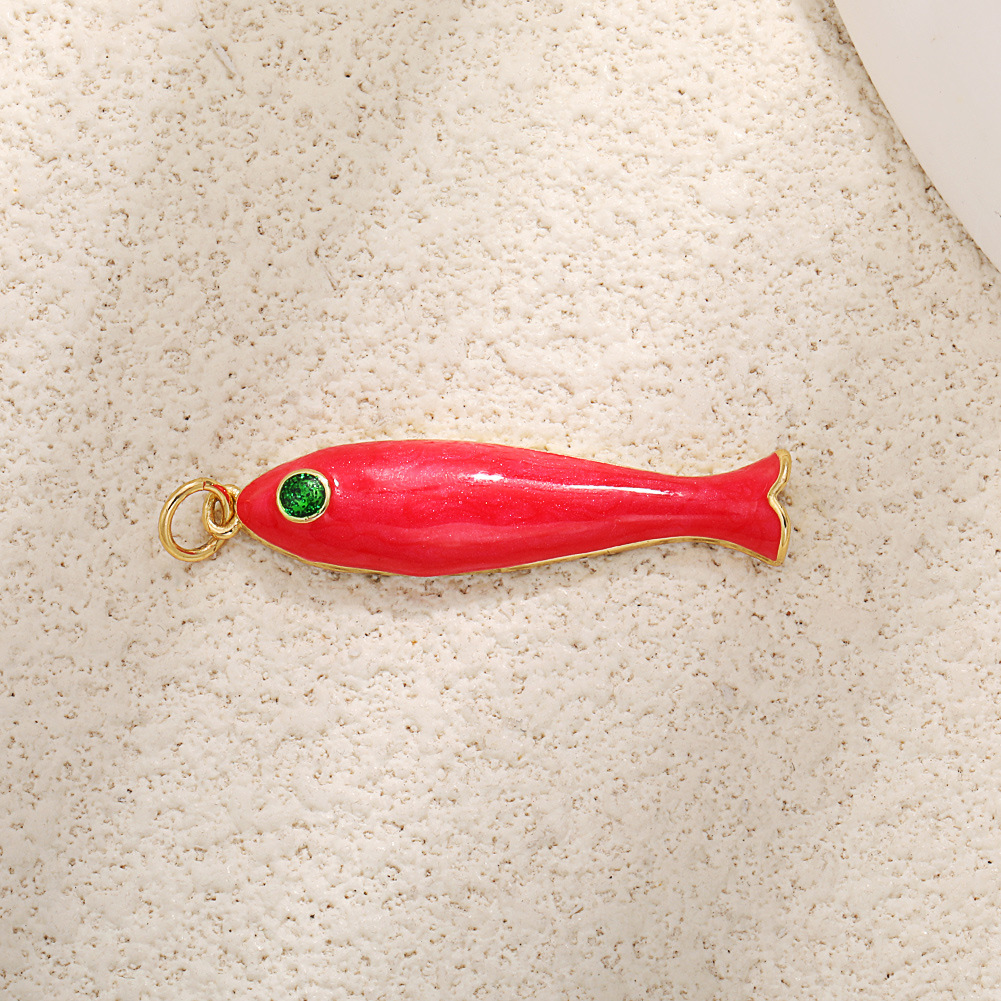 4:A1023 immovable red fish