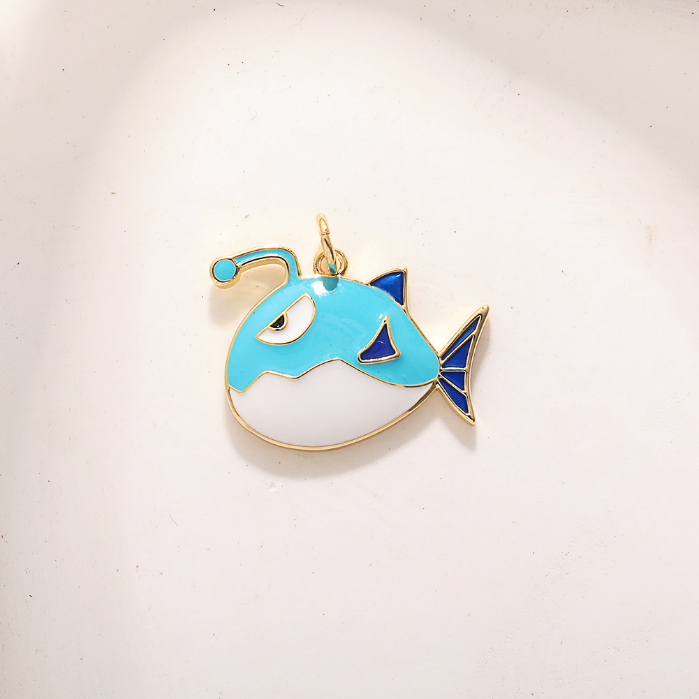 5:A576 blue tropical fish