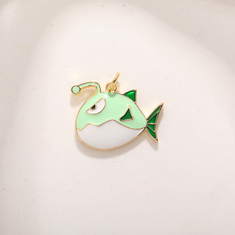 6:A577 green tropical fish