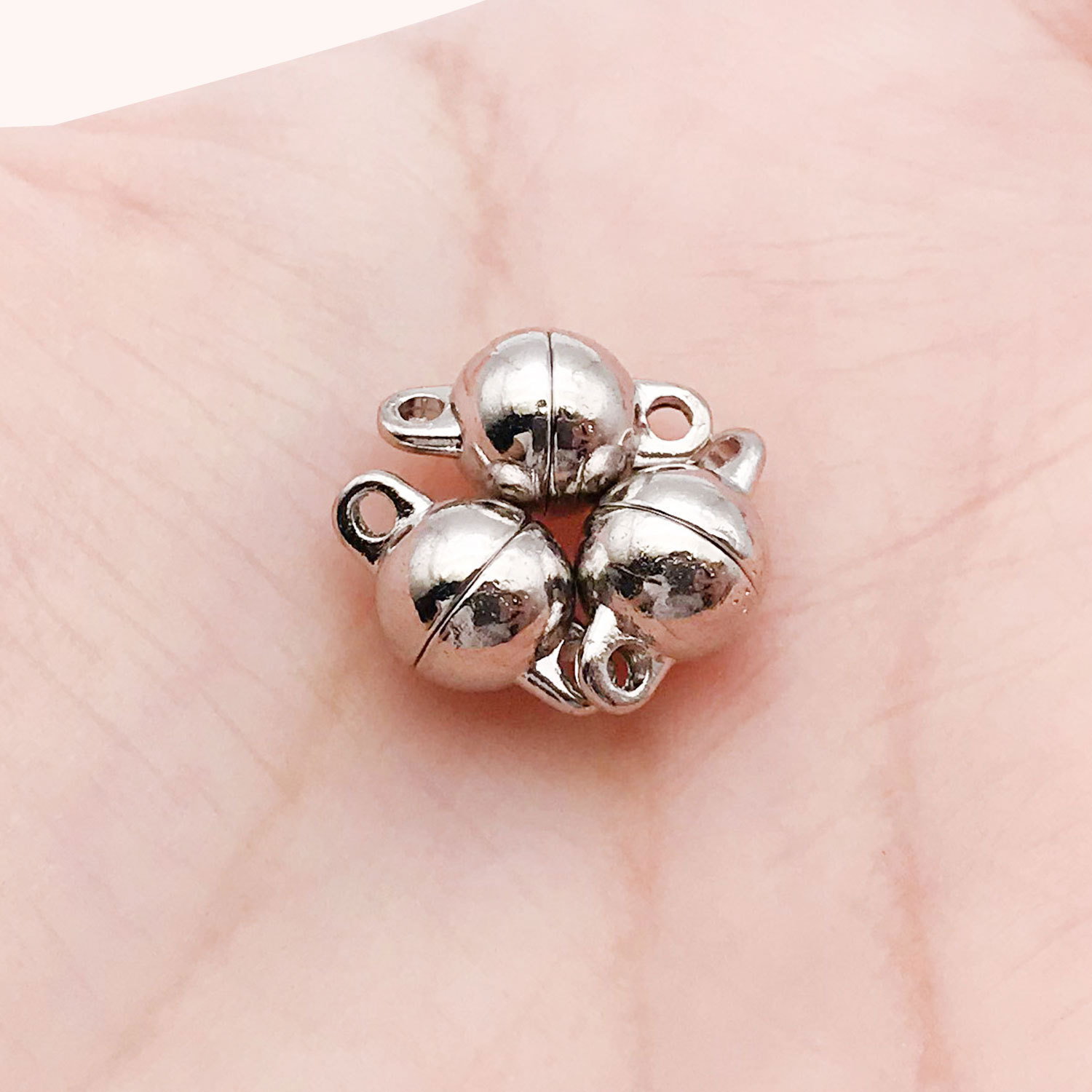 20:14703-white k zinc alloy spherical magnet buckle 6mm-0.8g