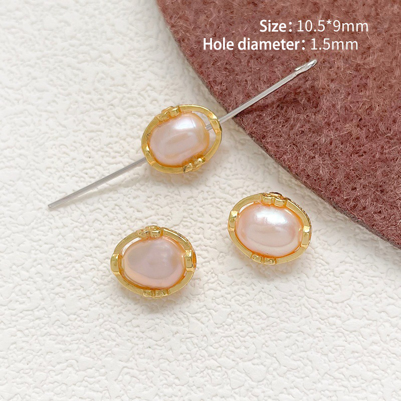 6 # Natural pearl oval (1 piece)
