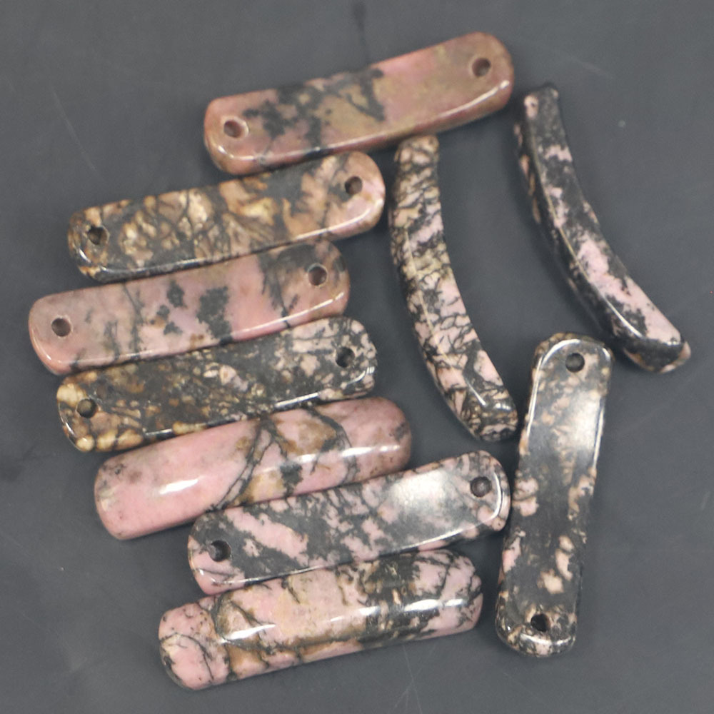 38:Black lines red lines