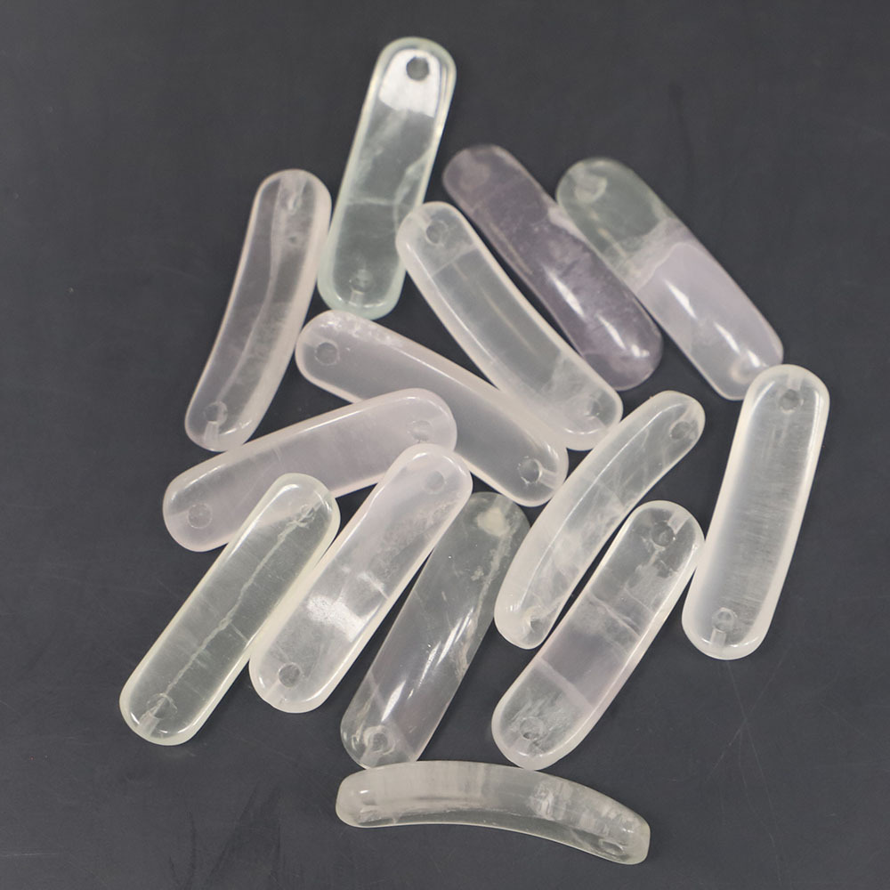 41:Light colored fluorite