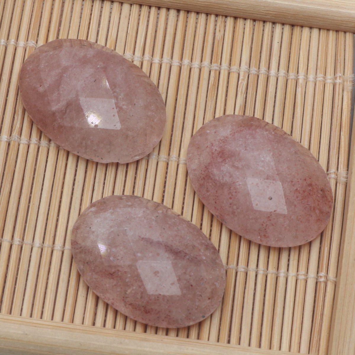 Strawberry Quartz 12X16mm