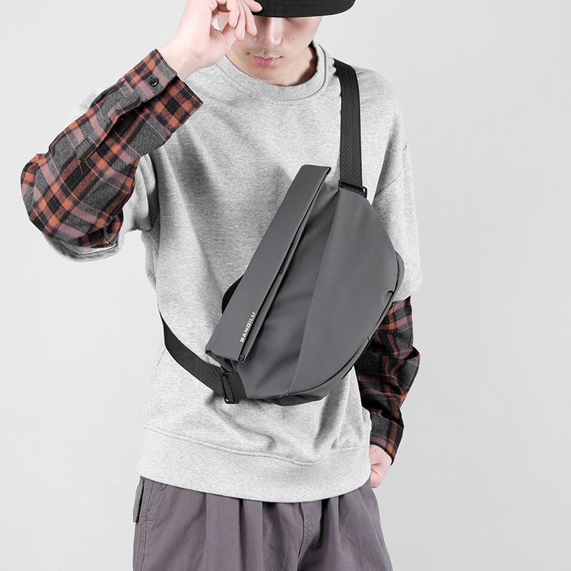 Gray magnetic closure