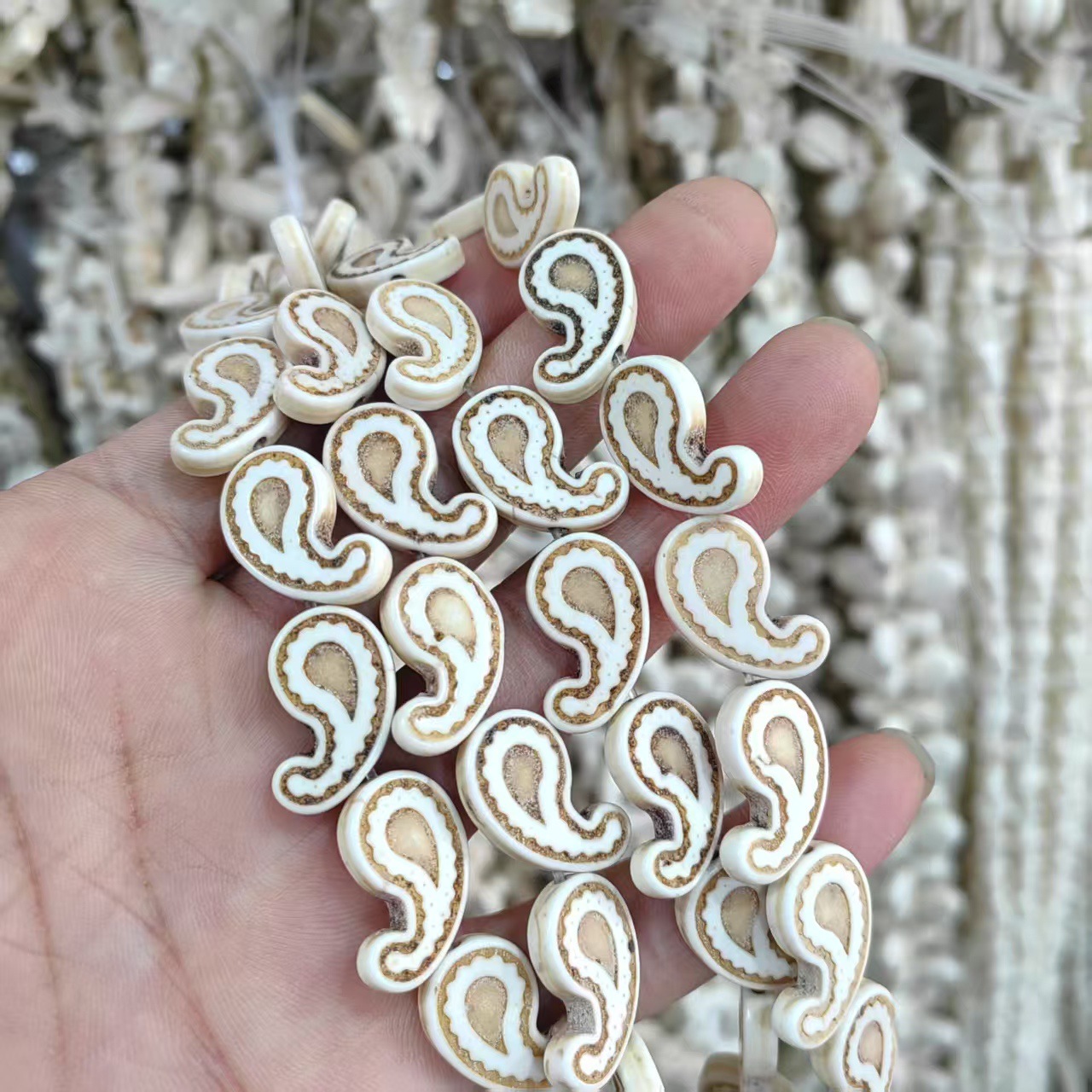 2:13×21mm musical notes/approximately 21 pieces