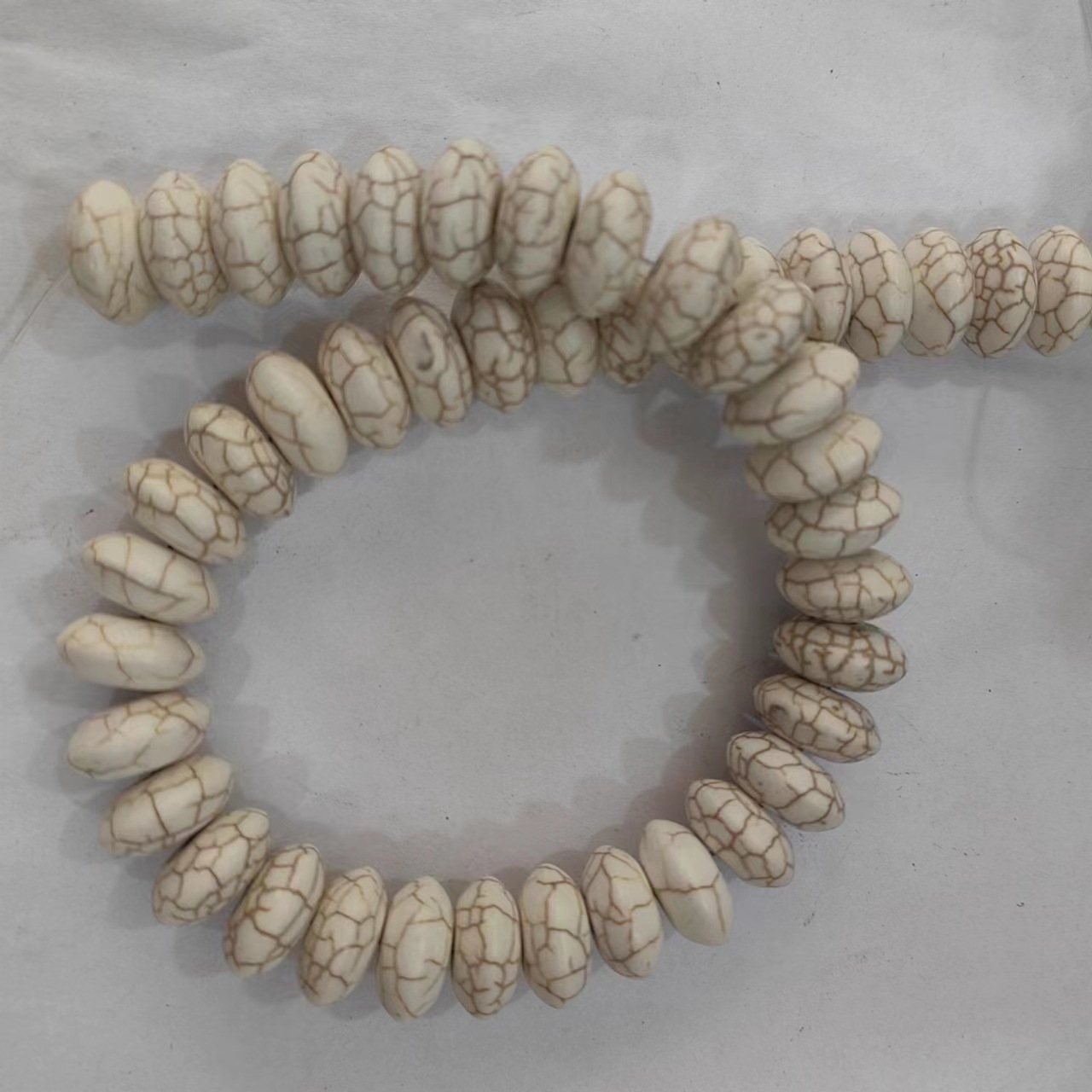 20:7 × 14mm pointed edge beads/53 pieces per Treaty