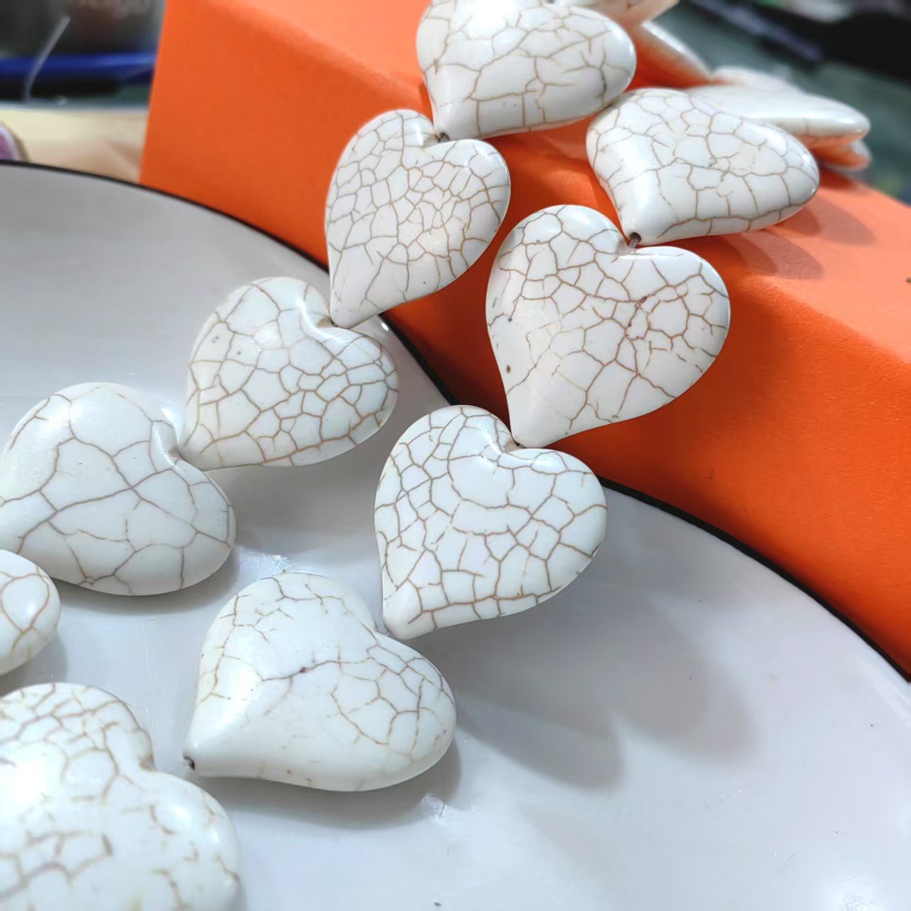 29:35mm peach hearts/12 pieces per piece