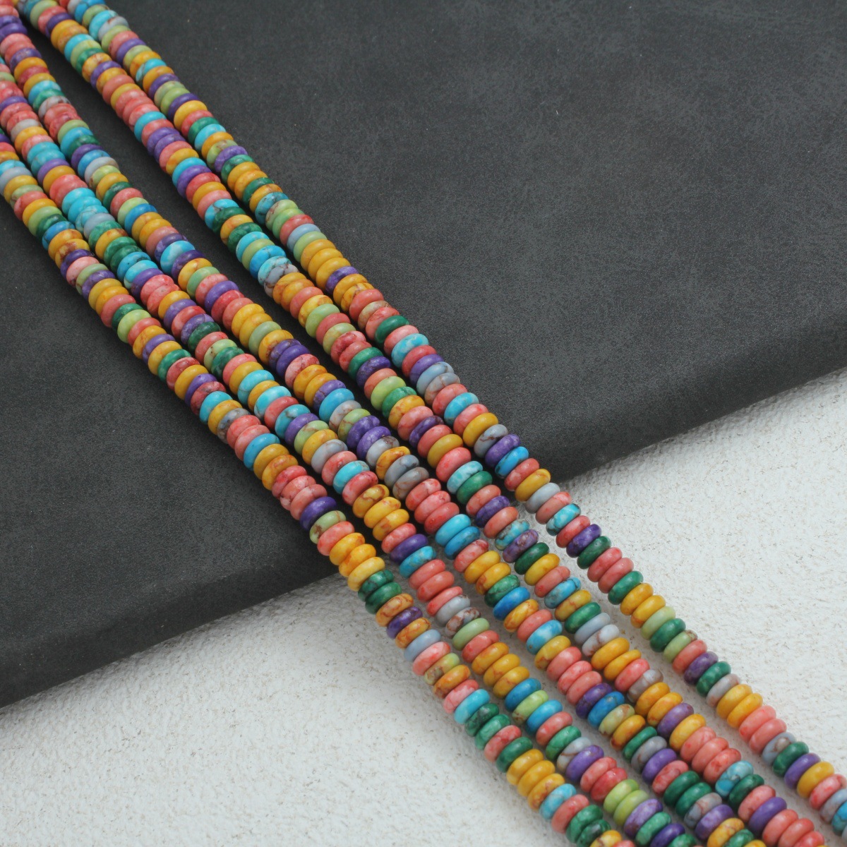 13 разноцветный