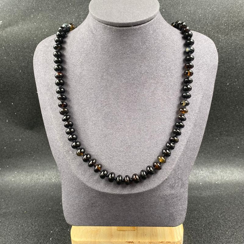 8:black agate