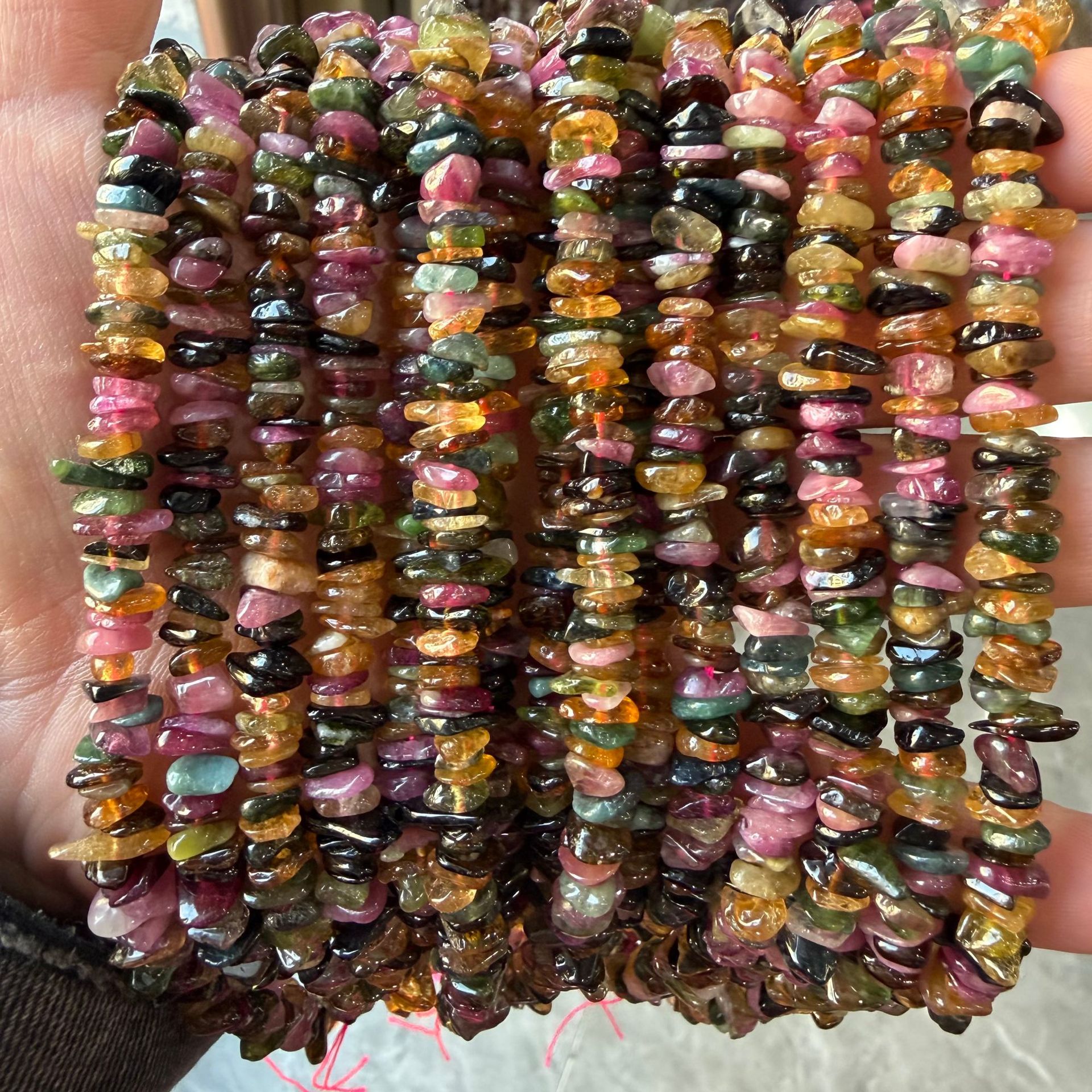 1:Medium hole gravel