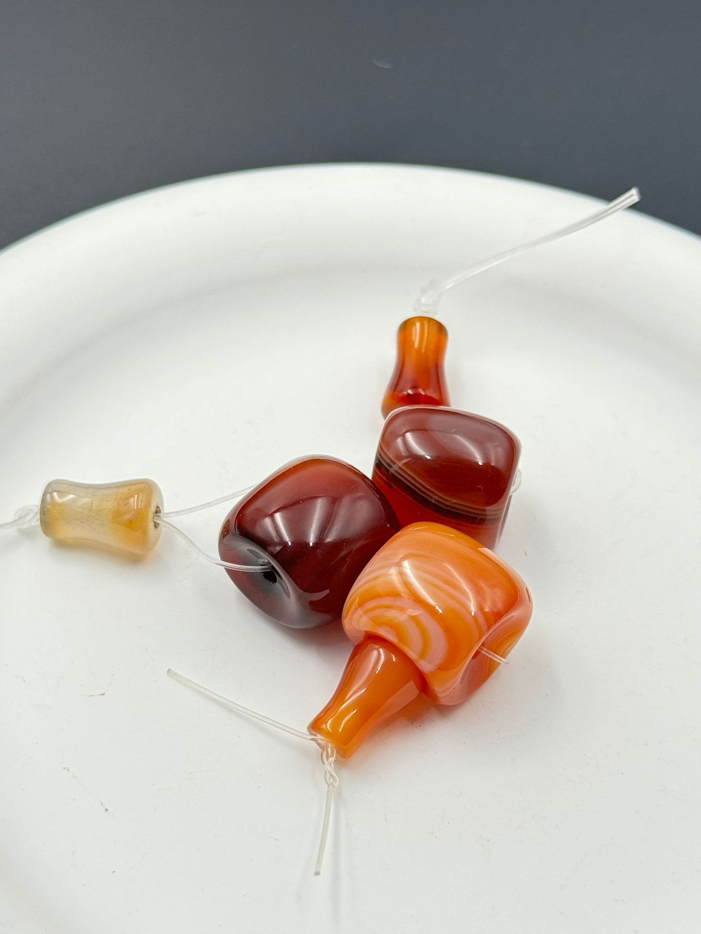 13:M Red agate 15*16MM