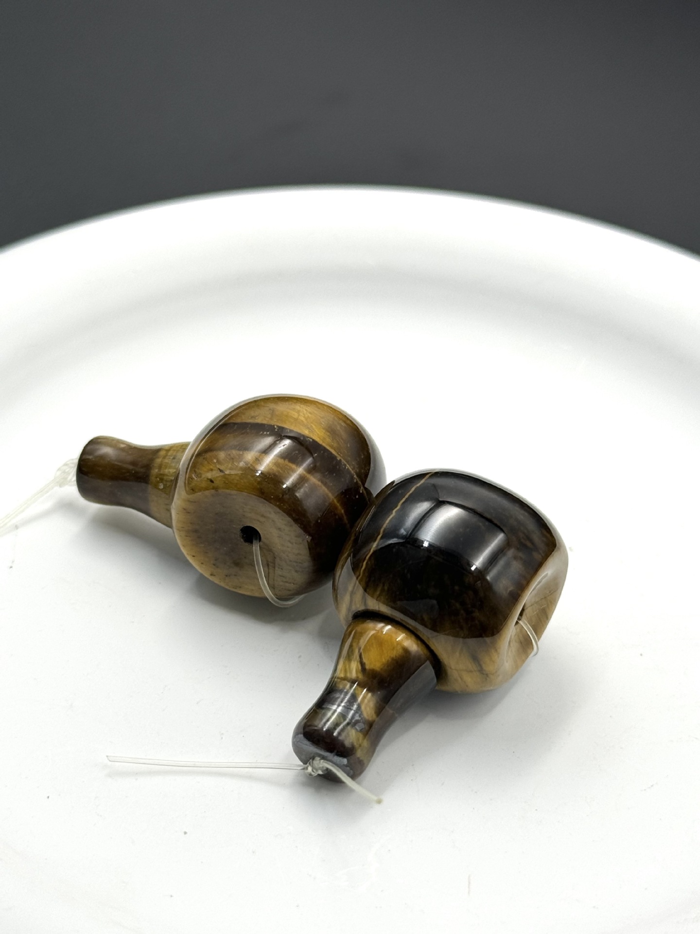 H Tiger-eye stone 14*15MM