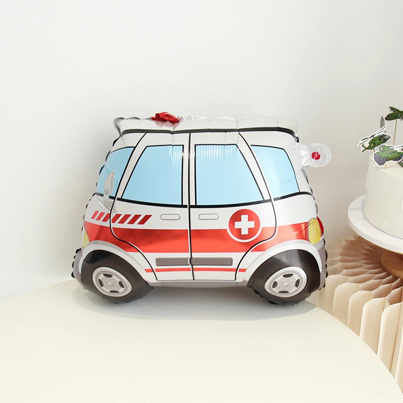 Q version ambulance