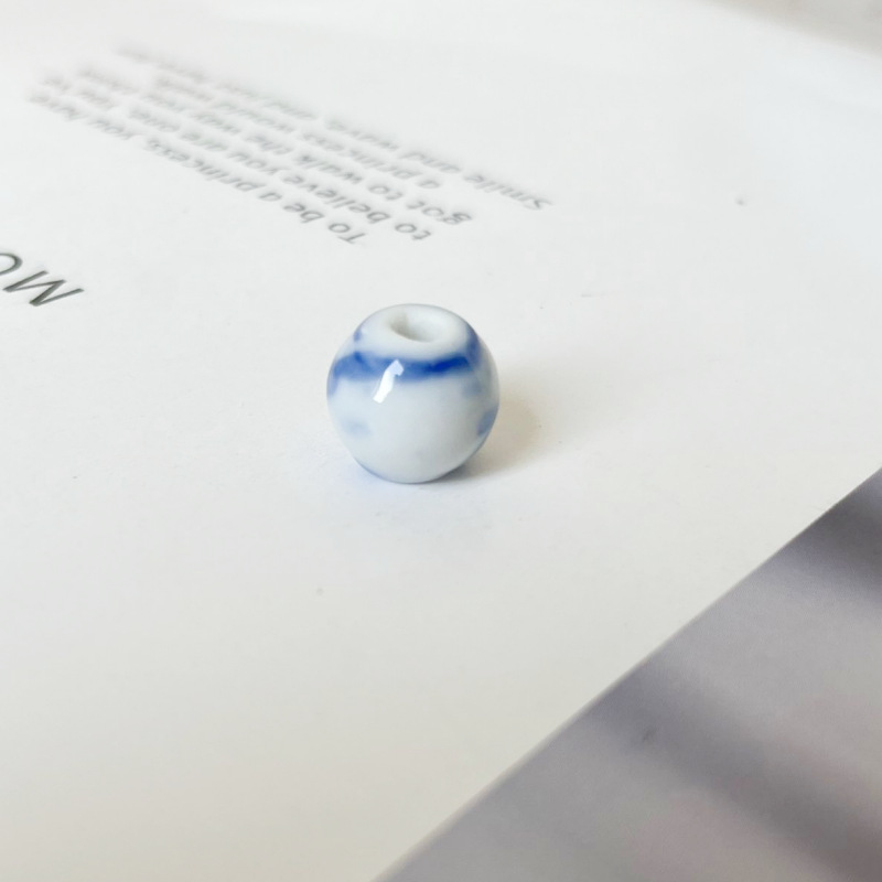 8:White sprinkled blue and white