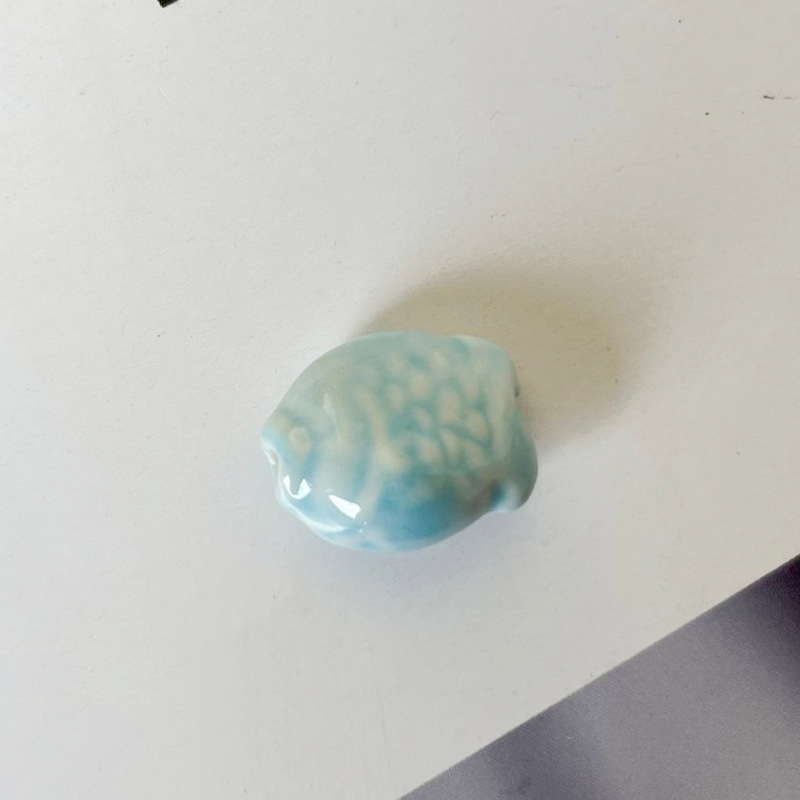 8:Big blue fish 17x9mm