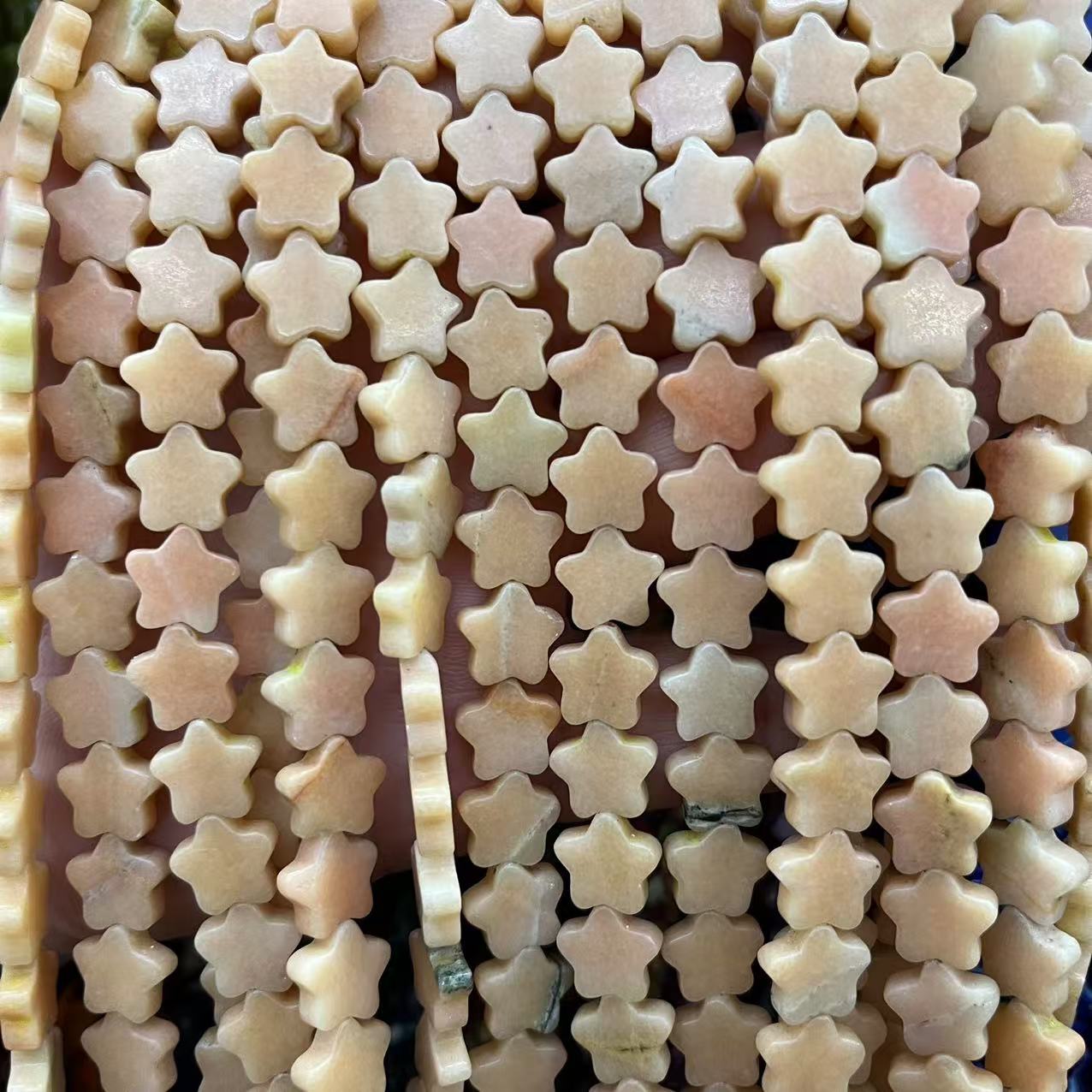 10:Light pink emperor stone