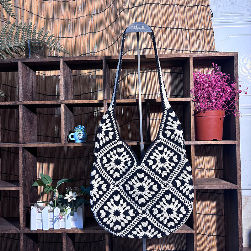 Black   off-white checkered