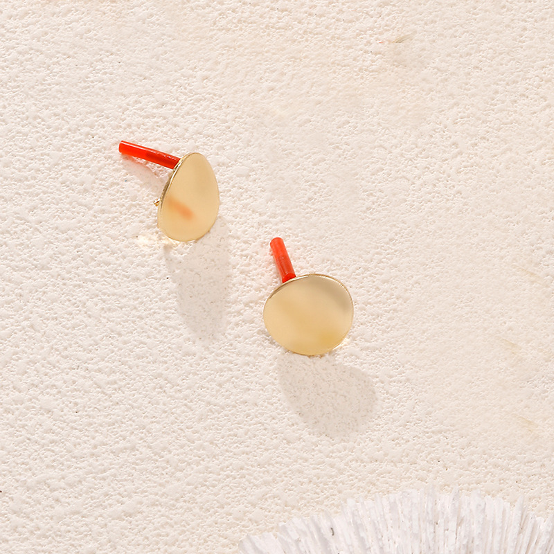 1:Golden Yellow-paragraph 1