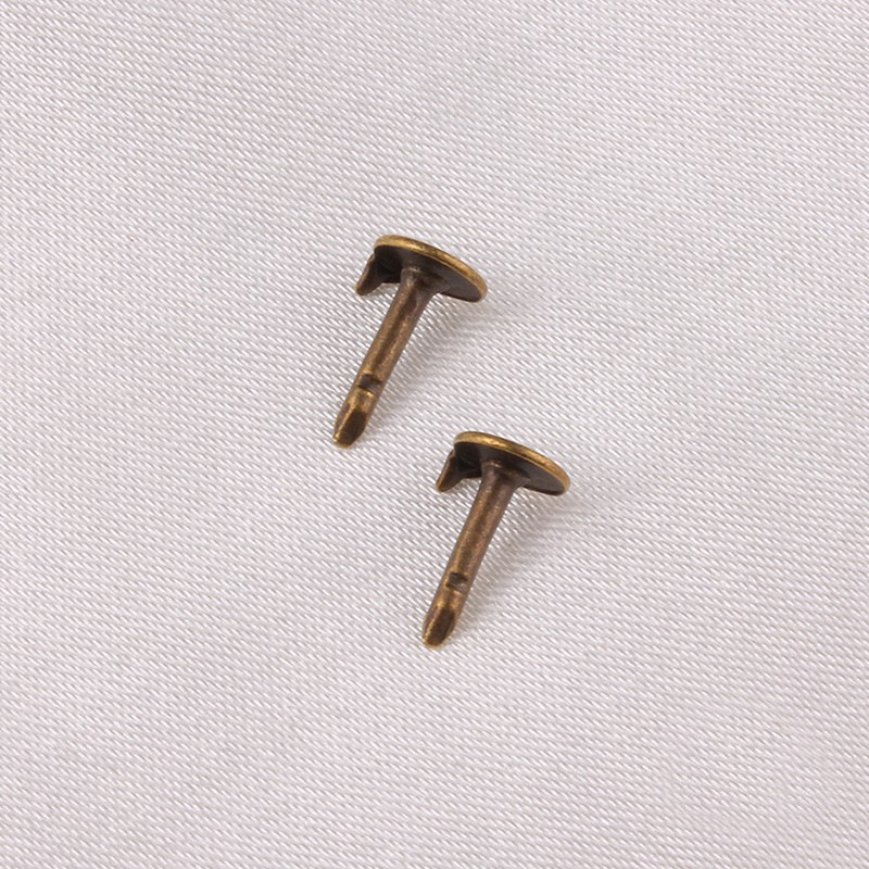 18:Spur needle-ancient bronze