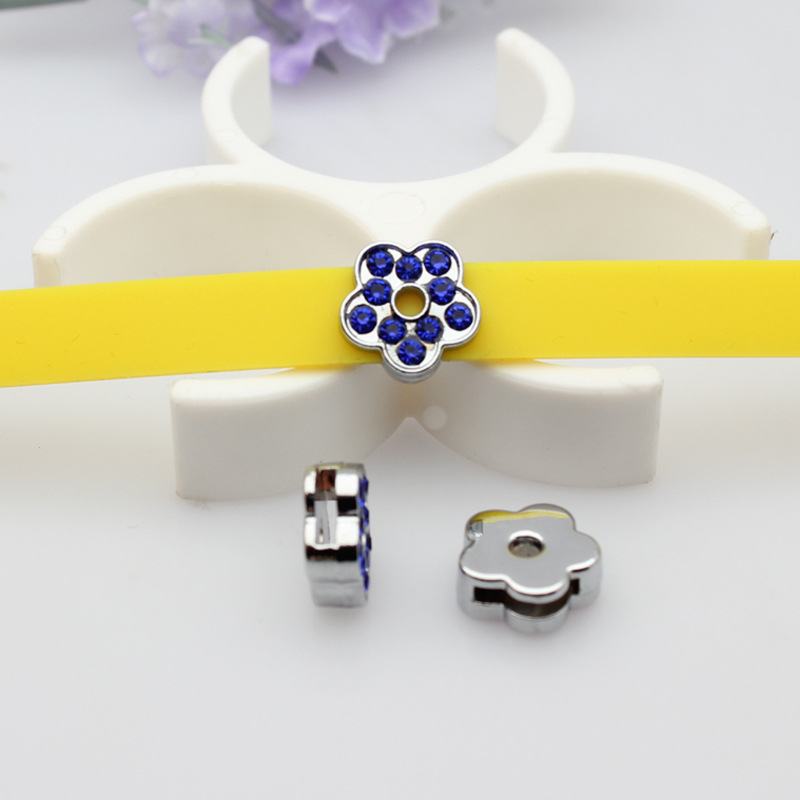 18:Flower -8mm Sapphire Blue Diamond