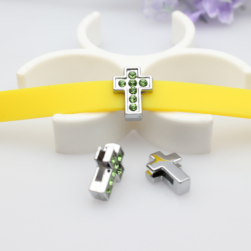 33:Ten 8mm light green drill