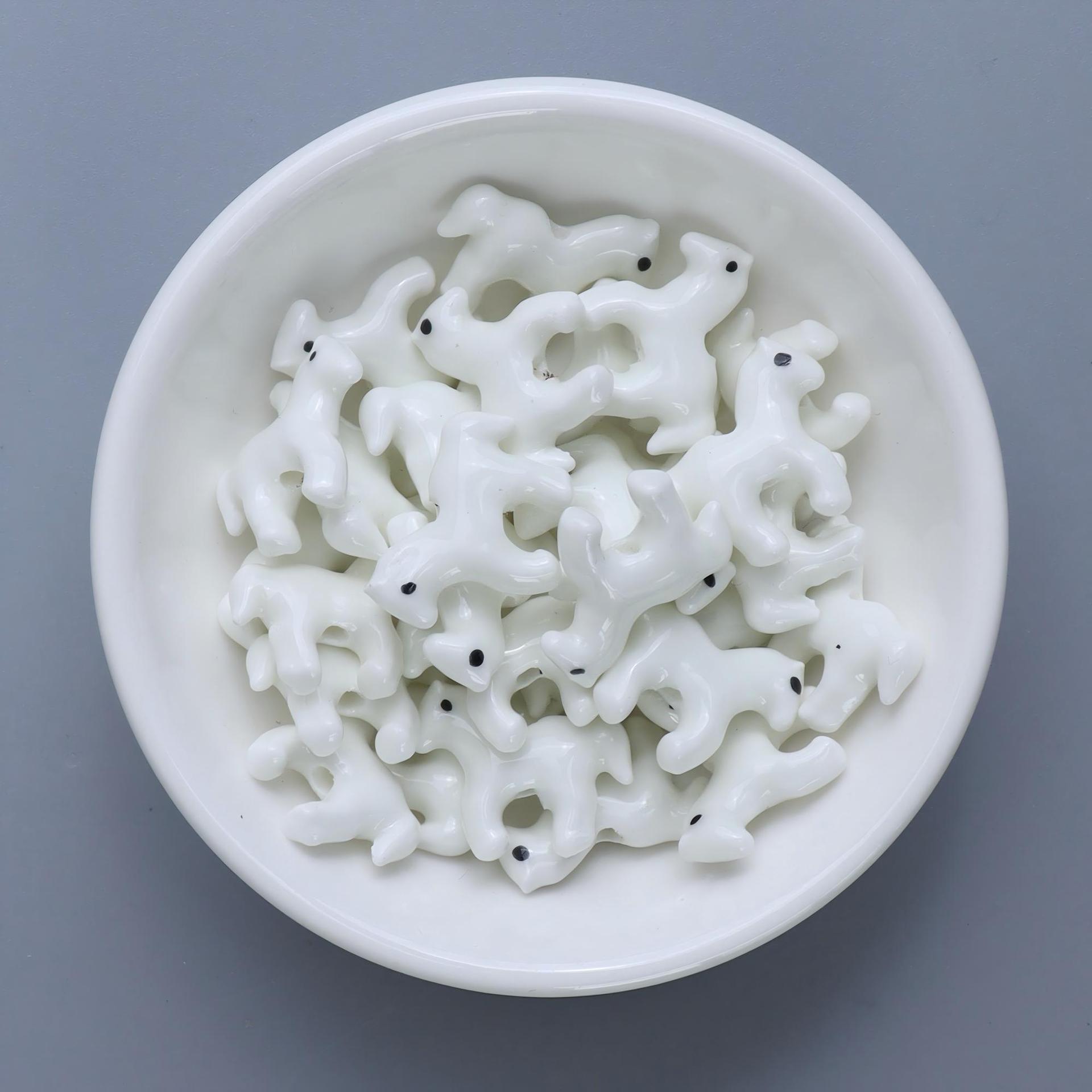 8:White-07 #