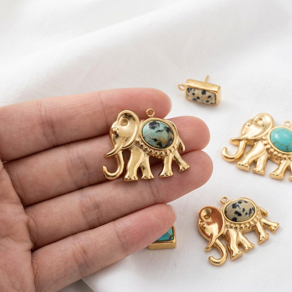 23:Elephant African turquoise