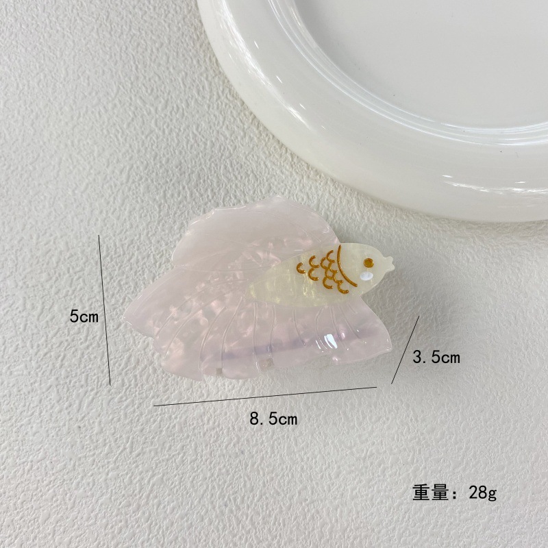 4:Pink and white fish (8.5*5*3.5cm)
