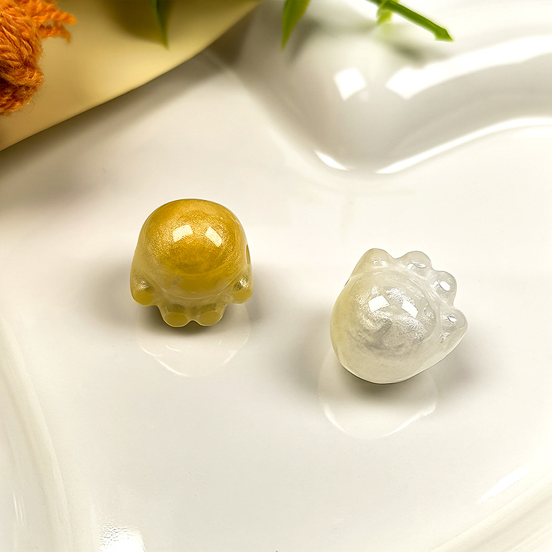 2:Uv light changing resin cat claw c2 color