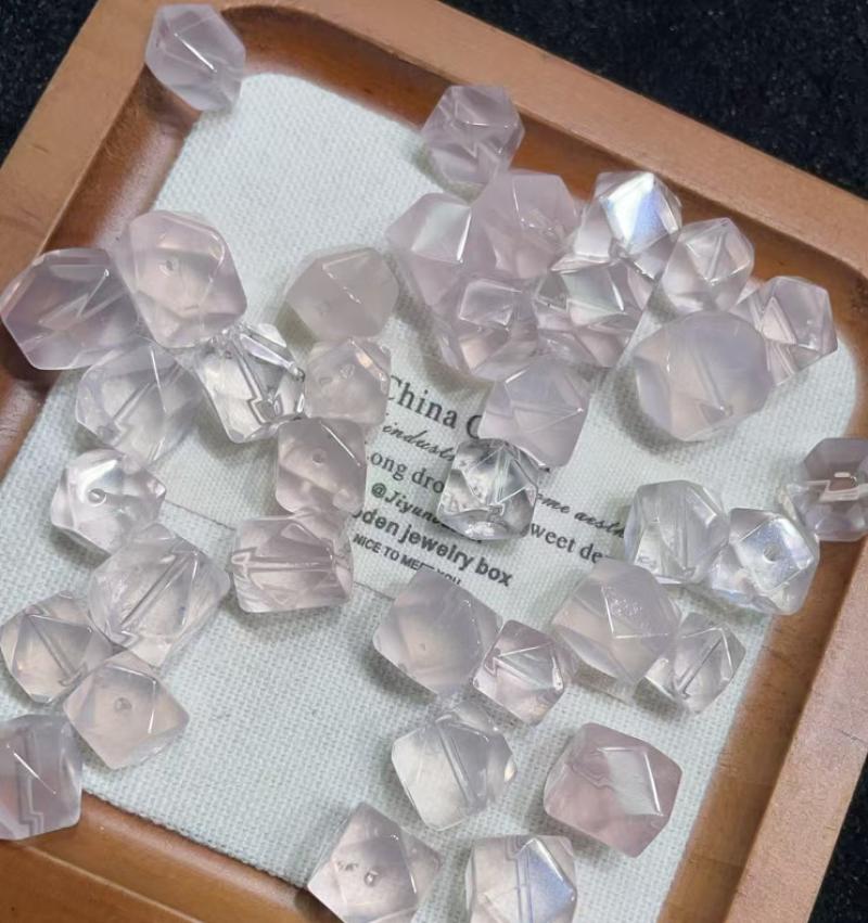 10 Natural ice rose quartz eight edges