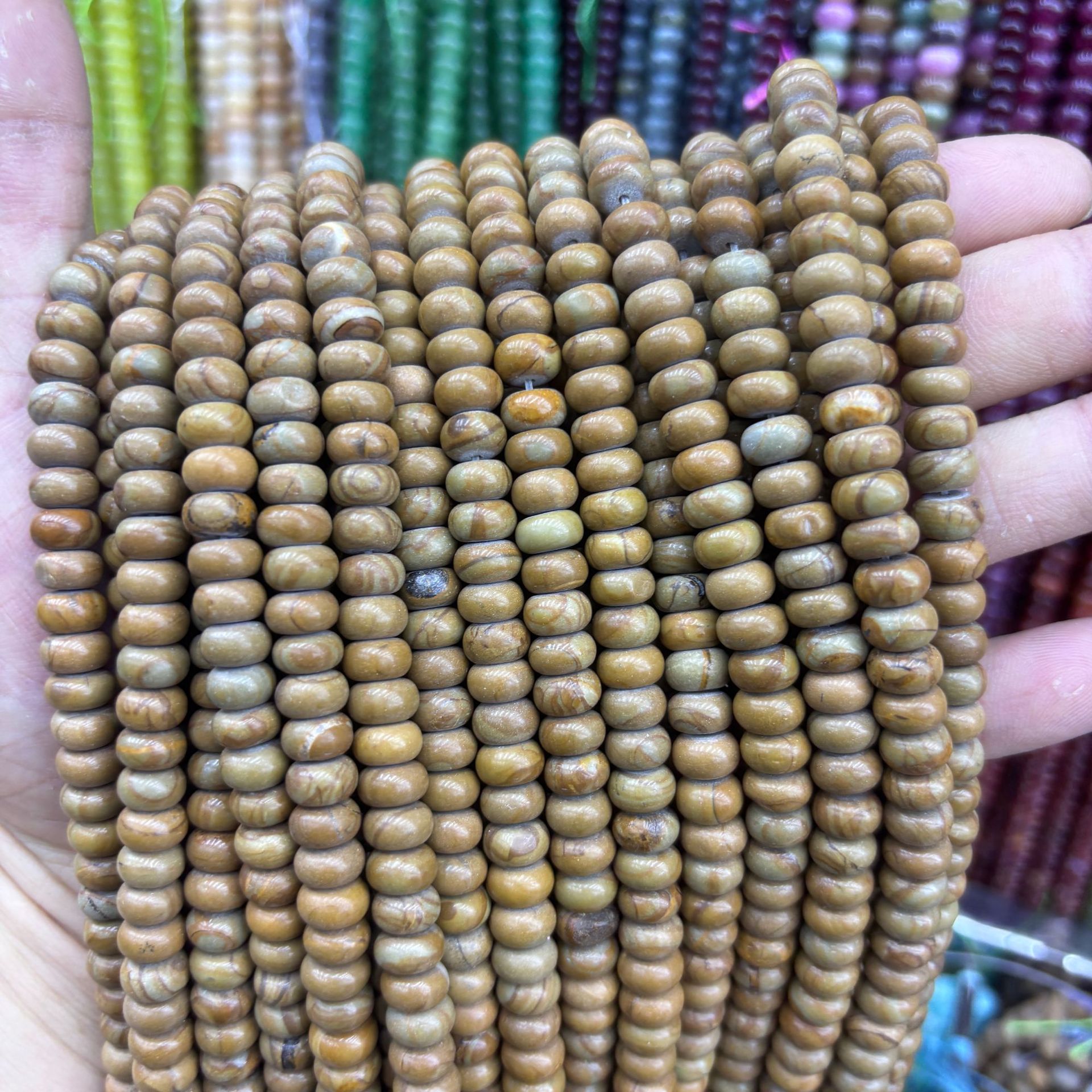 11:Yellow wood grain abacus beads