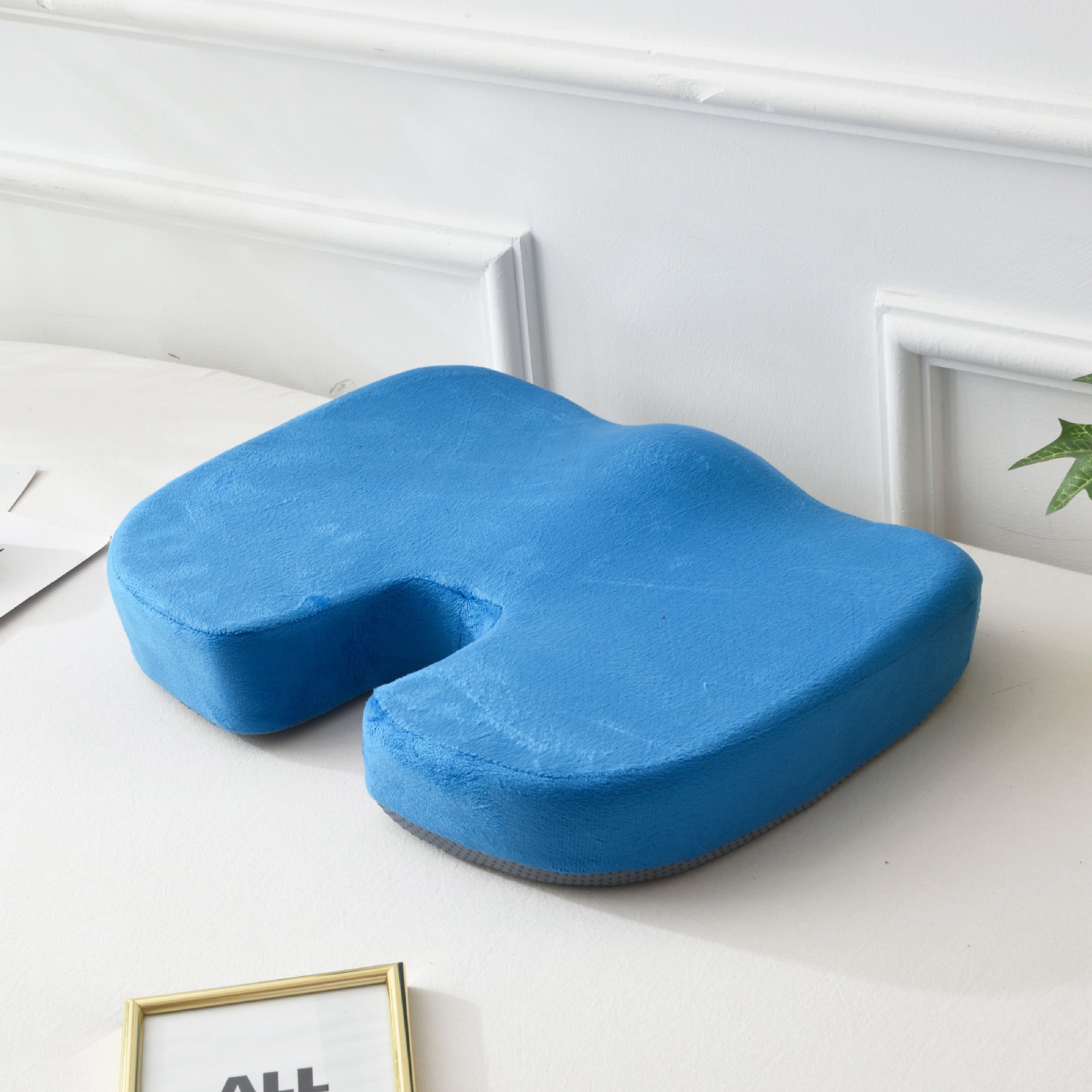 Velvet blue gel version