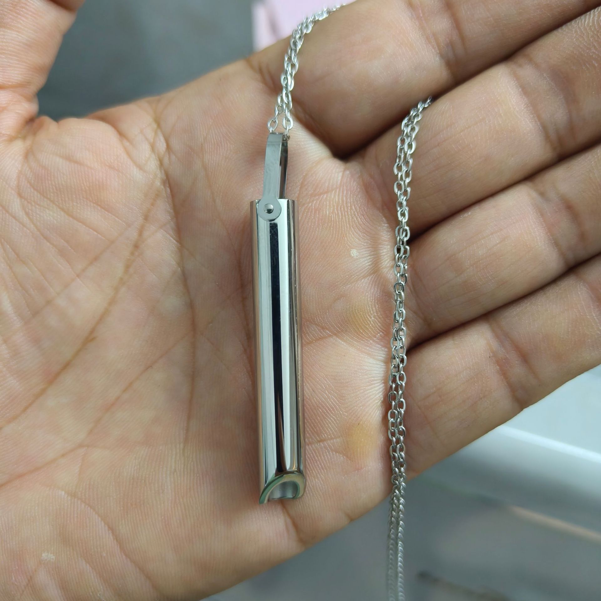 original color oval chain