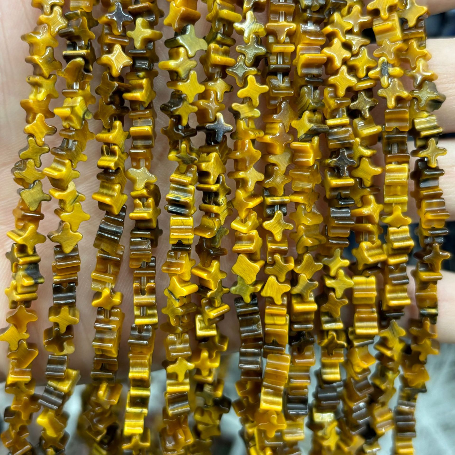 8:Tiger eye stone