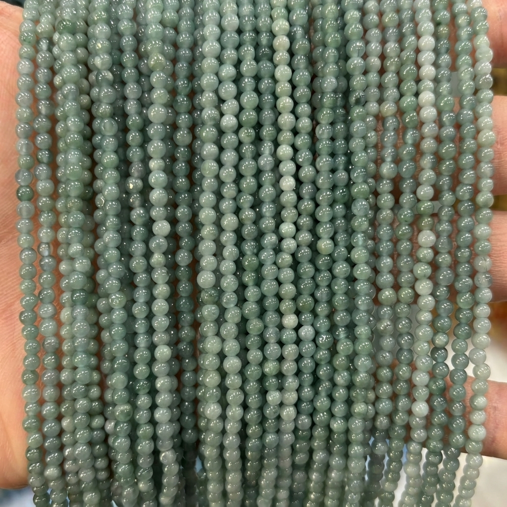 6:3mm ball beads (about 130 pieces)