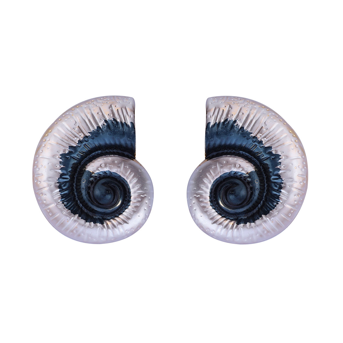 4:white - dark blue