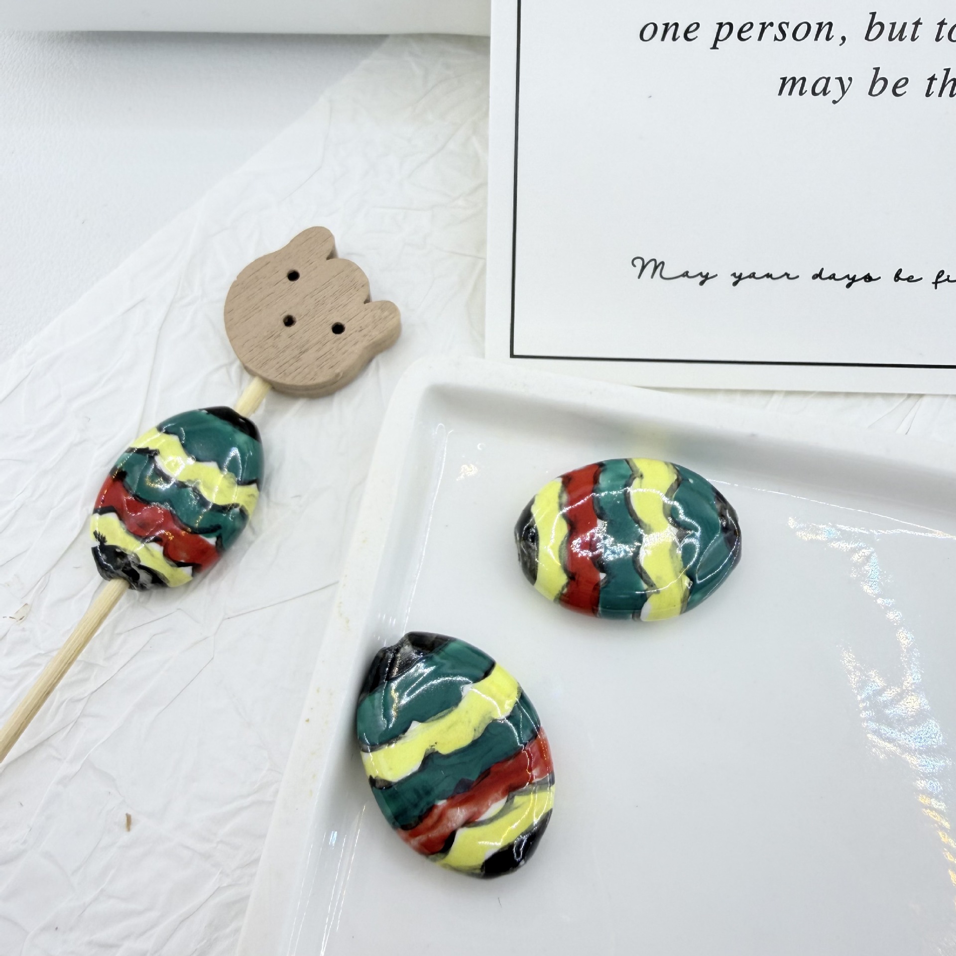 2:(flat olive shape) 1