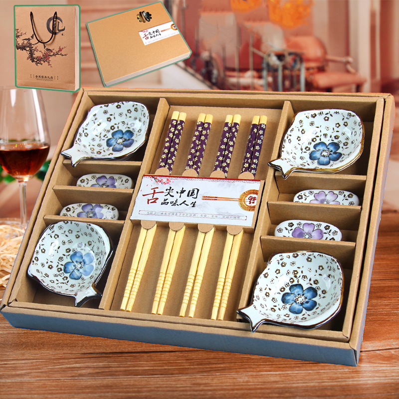 J / Gift box size: 33x27x4cm