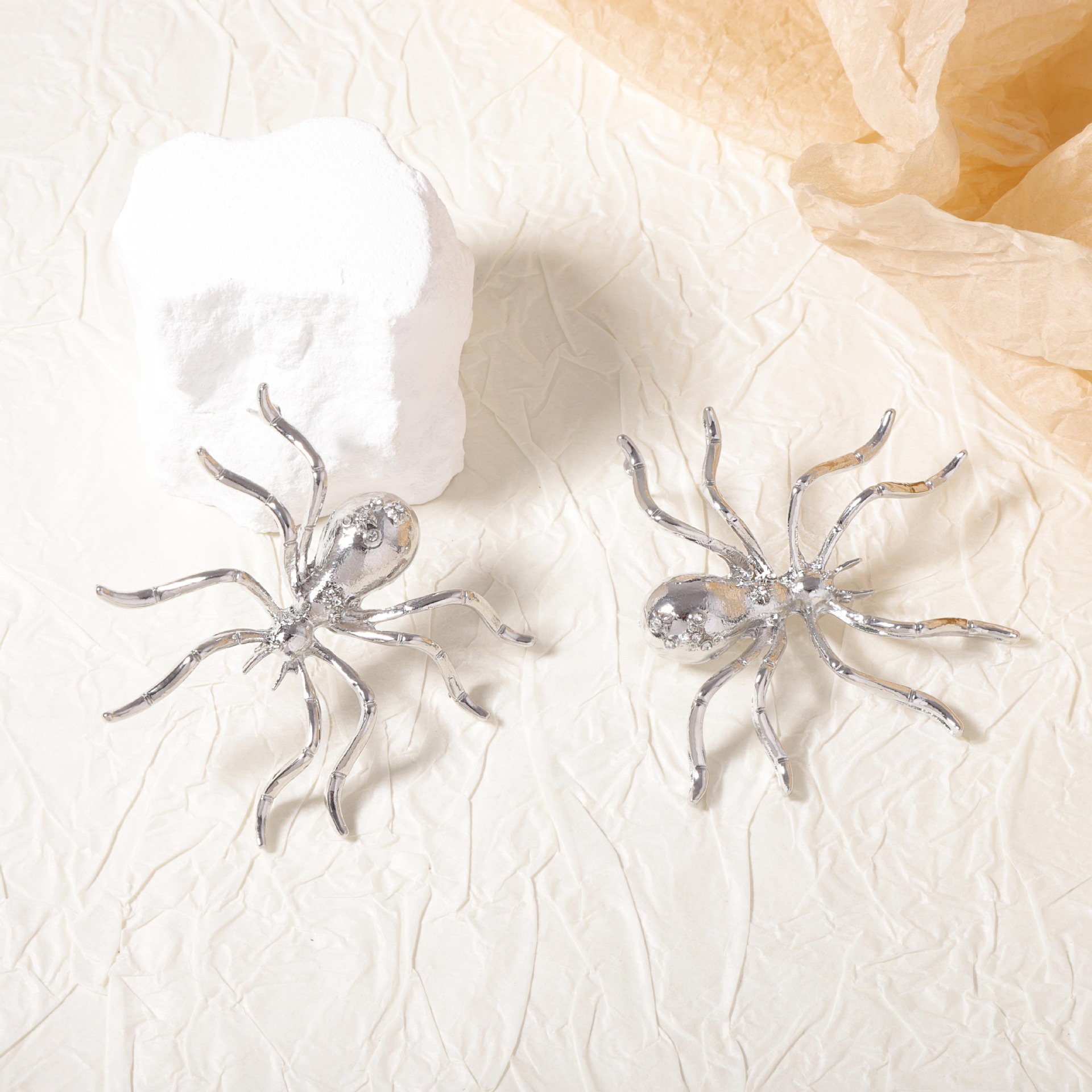 2:Silver earrings