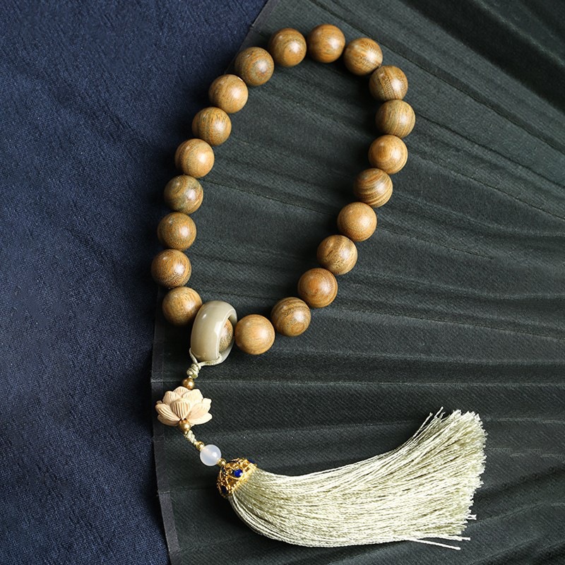 6:Green sandalwood handheld 12mm with running ring tassel bodhi seed
