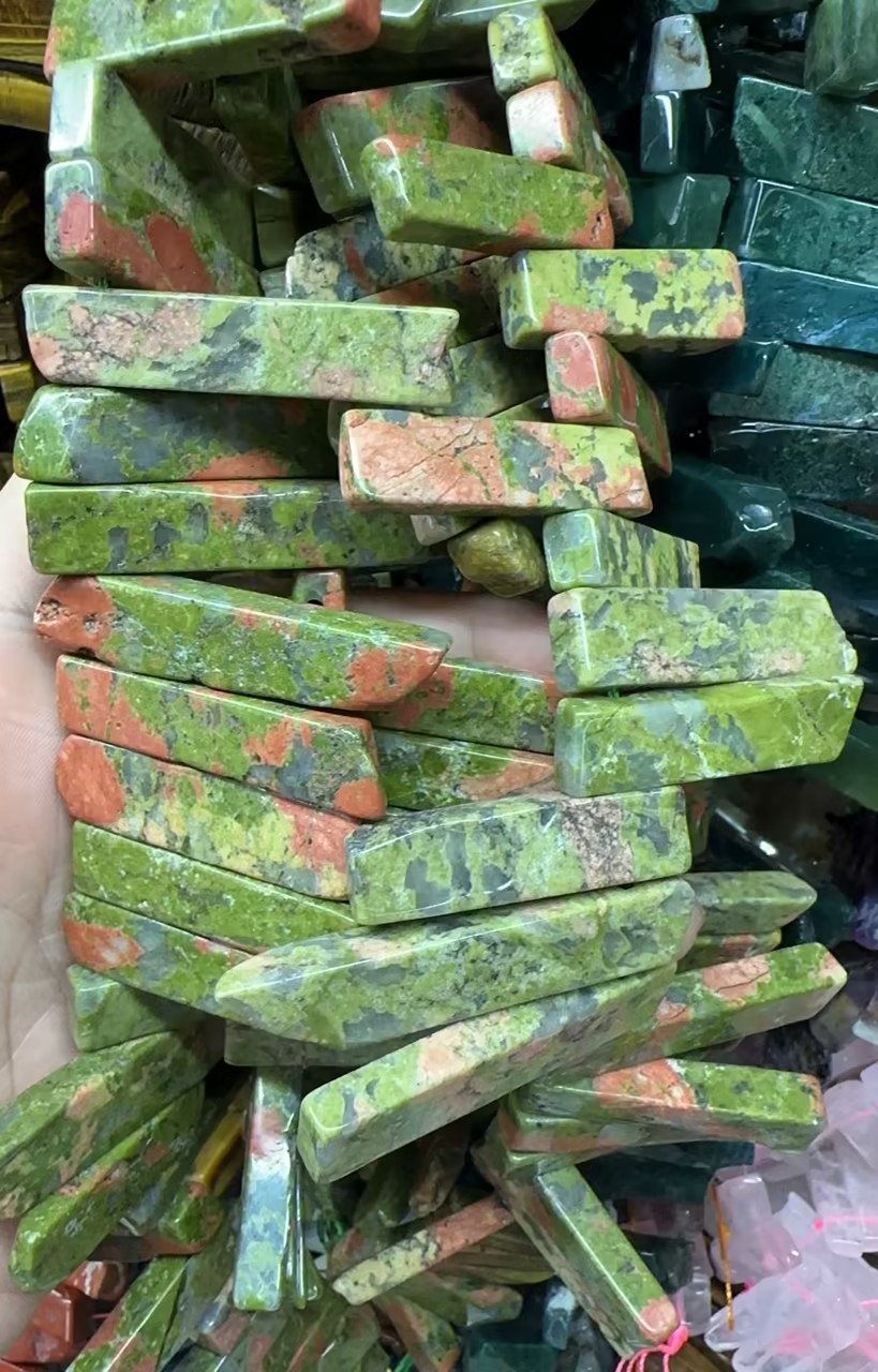 22:Unakite
