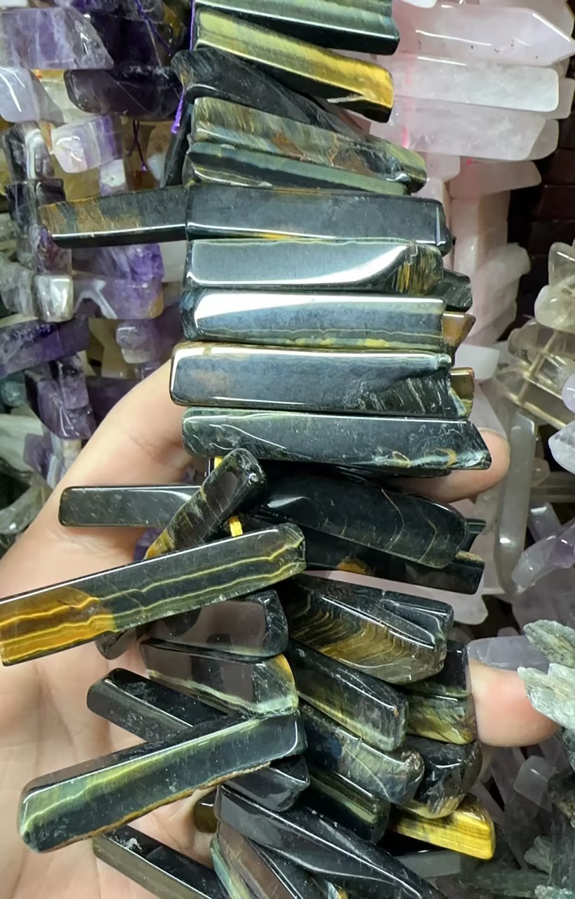25:Tiger Eye A