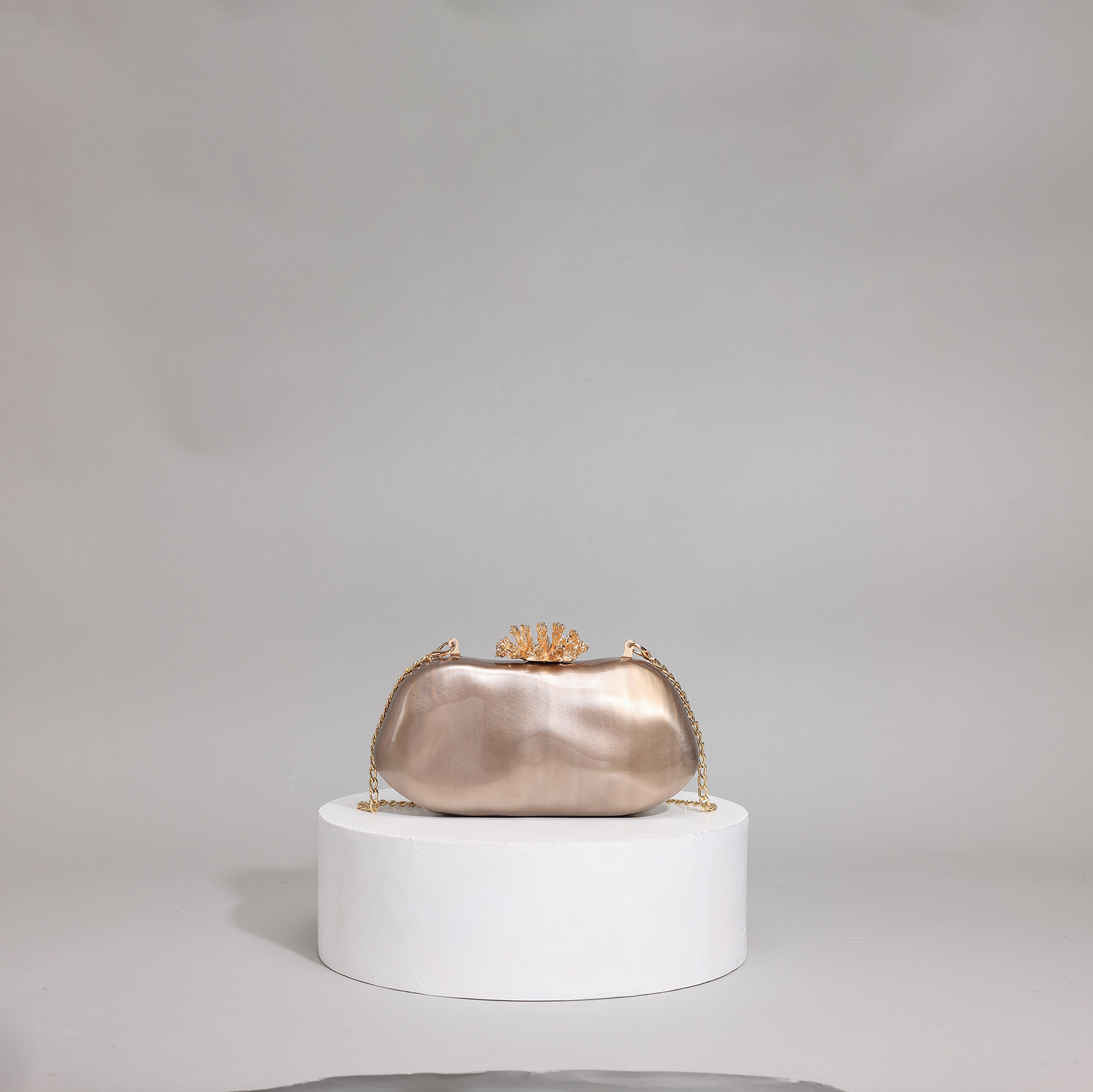 pearly lustre Bronze