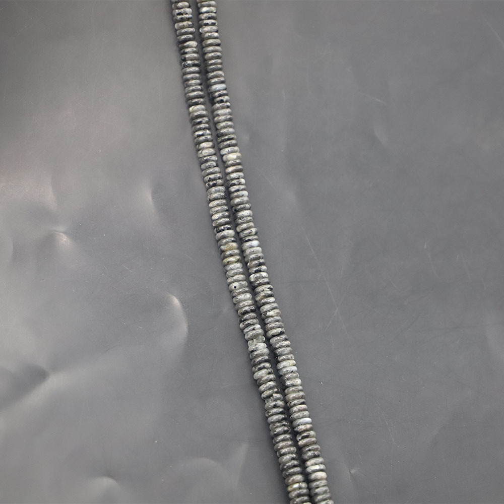 16:Black Labradorite