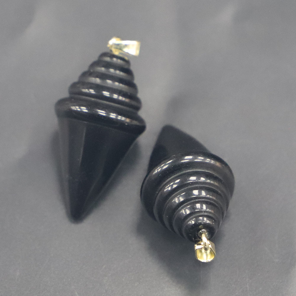 10:Obsidiana preta