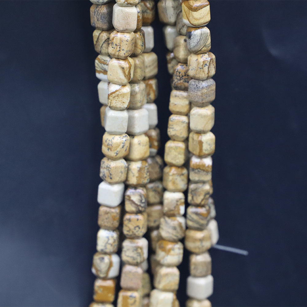 15:Picture Jasper