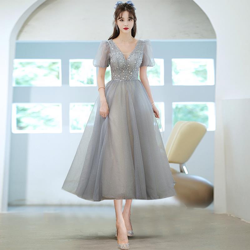 Silver-gray mid-length