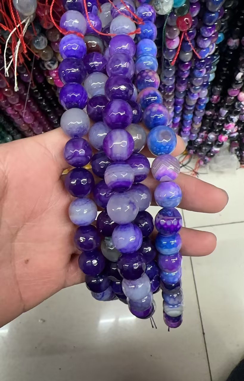 10:10 agate