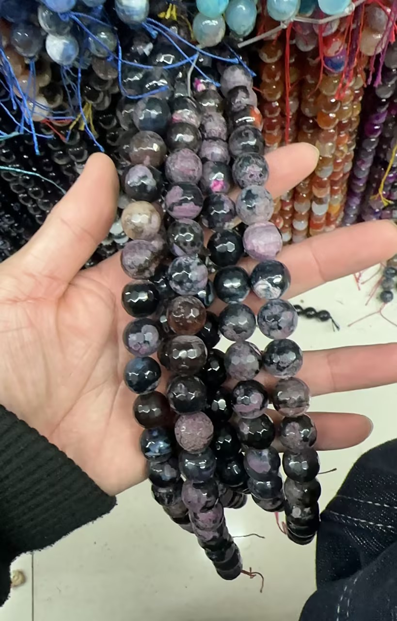 17:17 agate